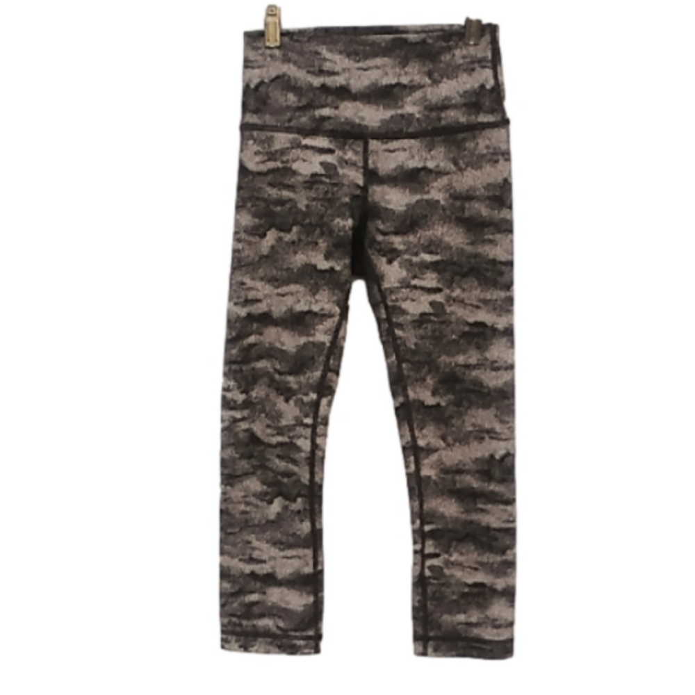 Lululemon Wunder Under 21" Inseam Cropped Crey Camo Leggings Size 4 GUC